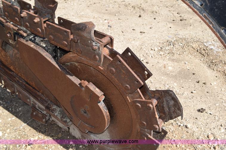 image for item K6057 1999 Vermeer V8550A trencher