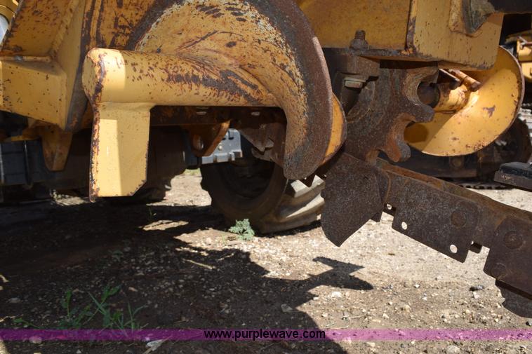 image for item K6057 1999 Vermeer V8550A trencher