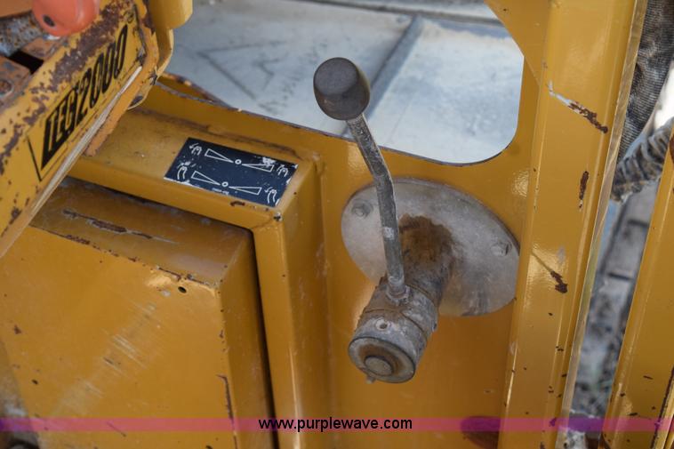 image for item K6062 2002 Vermeer T655 Commander II trencher