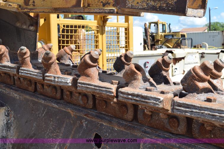 image for item K6062 2002 Vermeer T655 Commander II trencher