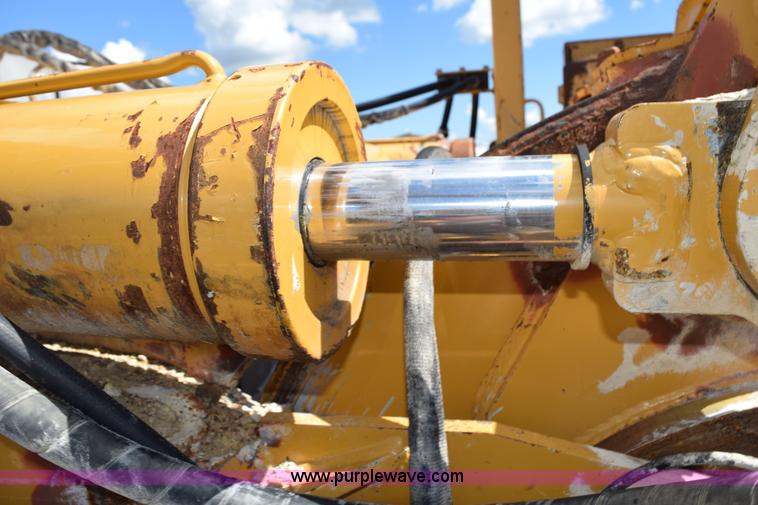 image for item K6062 2002 Vermeer T655 Commander II trencher