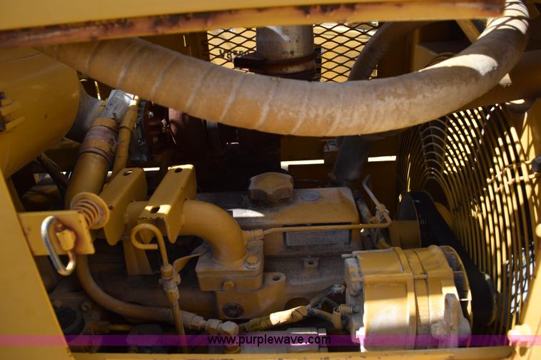 image for item K6063 1999 Vermeer T455 trencher