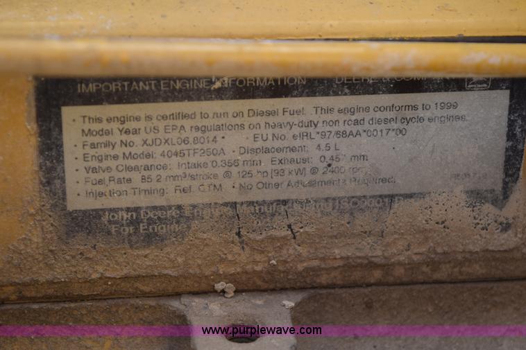 image for item K6063 1999 Vermeer T455 trencher