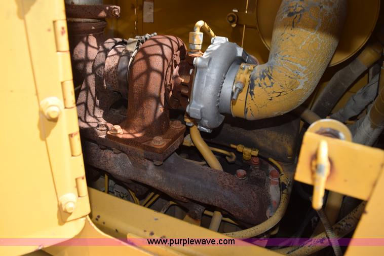 image for item K6063 1999 Vermeer T455 trencher