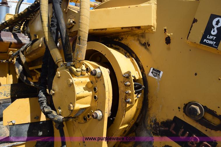 image for item K6063 1999 Vermeer T455 trencher