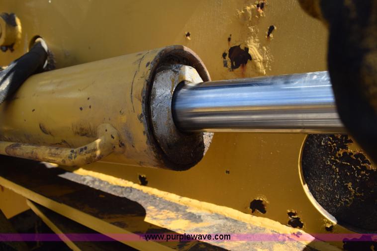 image for item K6063 1999 Vermeer T455 trencher