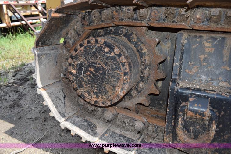 image for item K6063 1999 Vermeer T455 trencher