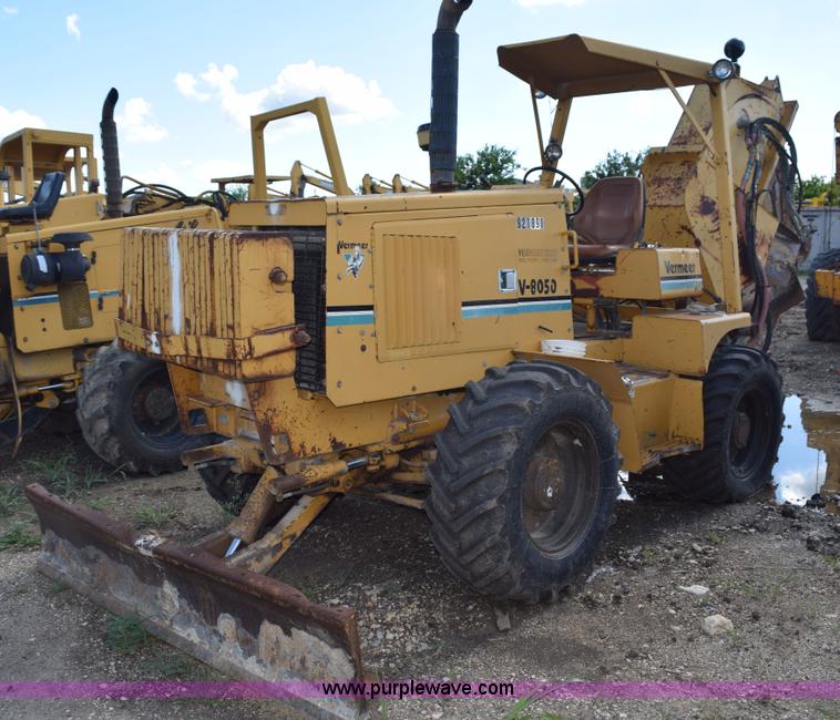 image for item K6065 1993 Vermeer V8050 rock saw