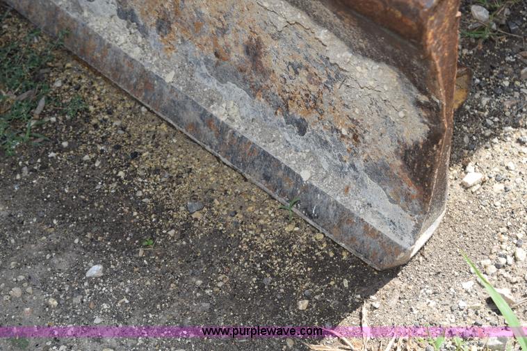 image for item K6065 1993 Vermeer V8050 rock saw