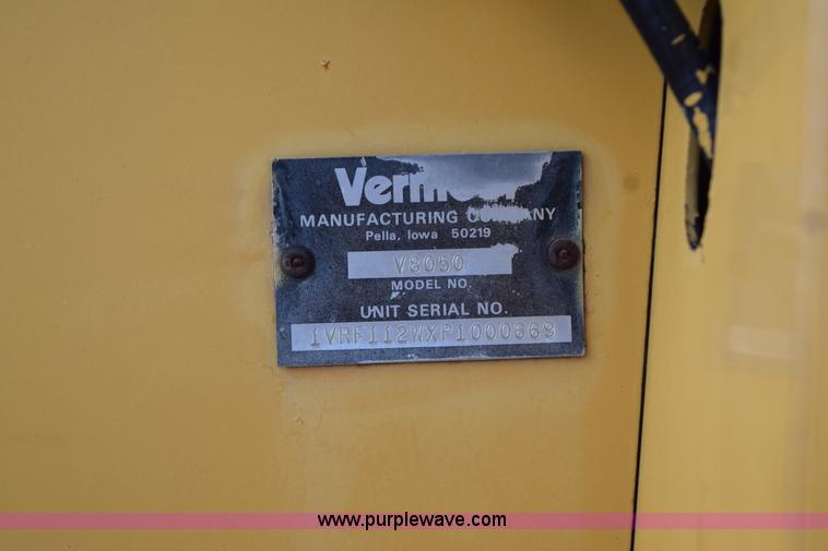 image for item K6065 1993 Vermeer V8050 rock saw