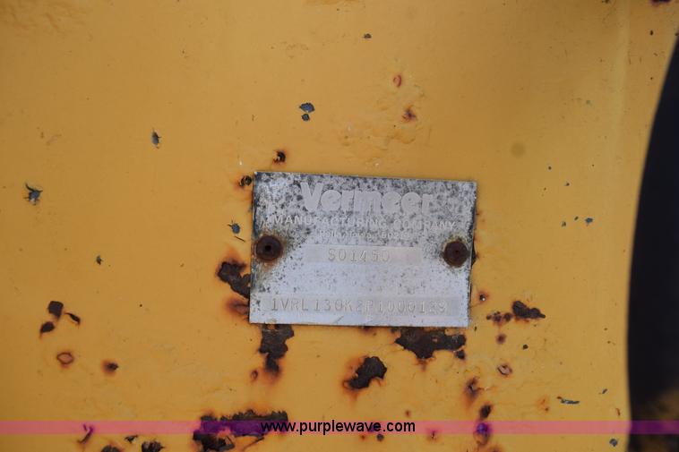 image for item K6065 1993 Vermeer V8050 rock saw