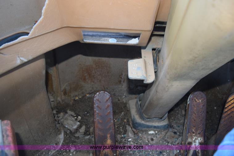 image for item K6066 1985 Caterpillar 936 wheel loader