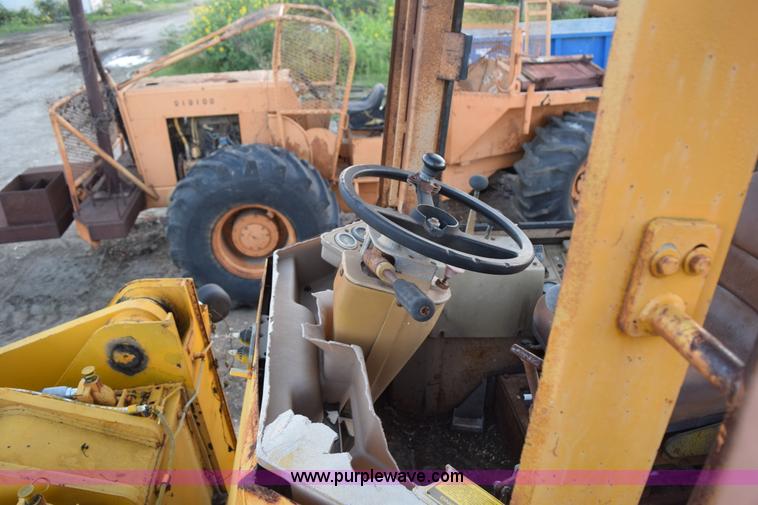 image for item K6066 1985 Caterpillar 936 wheel loader