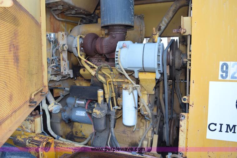 image for item K6066 1985 Caterpillar 936 wheel loader