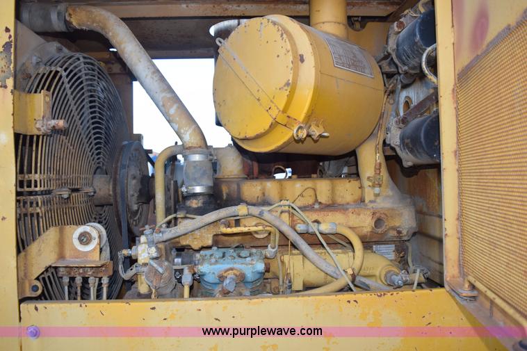 image for item K6066 1985 Caterpillar 936 wheel loader