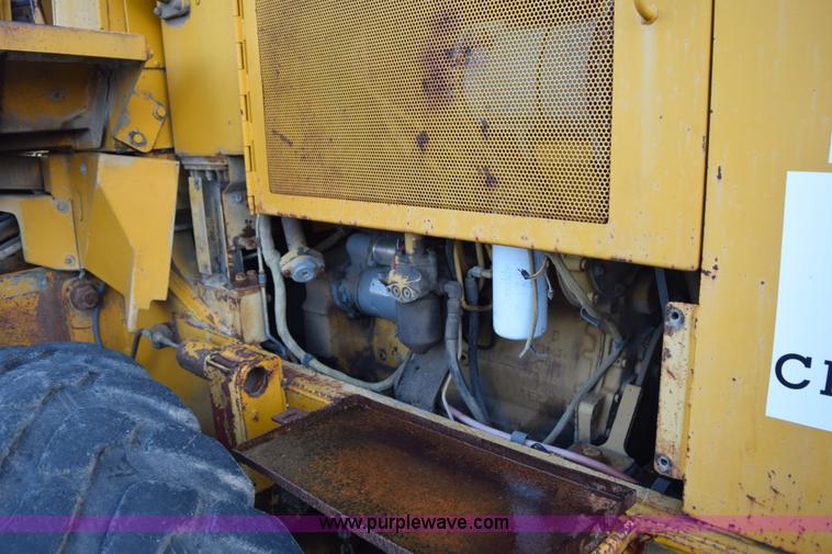 image for item K6066 1985 Caterpillar 936 wheel loader