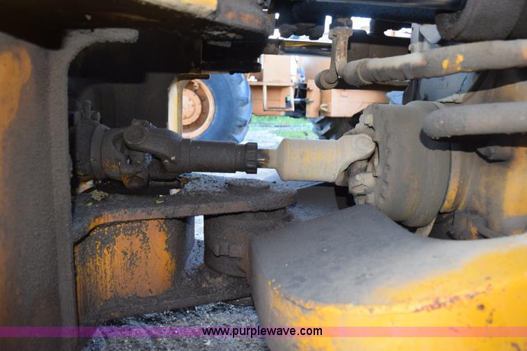 image for item K6066 1985 Caterpillar 936 wheel loader