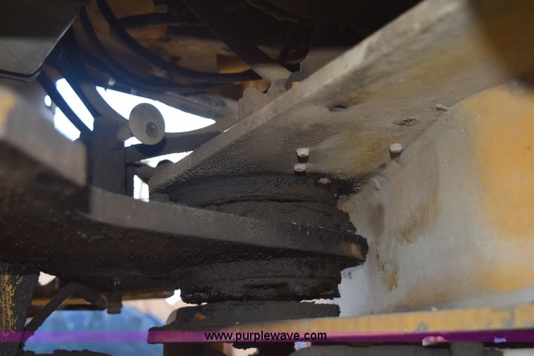 image for item K6066 1985 Caterpillar 936 wheel loader