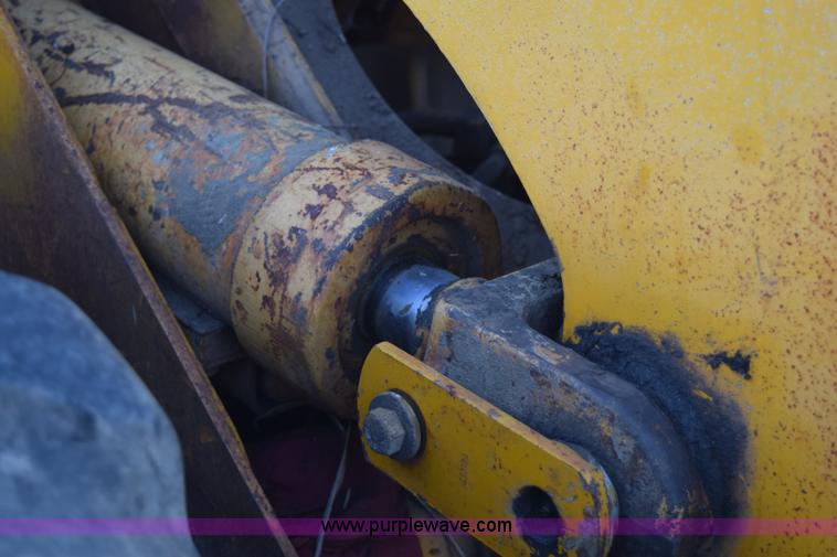 image for item K6066 1985 Caterpillar 936 wheel loader