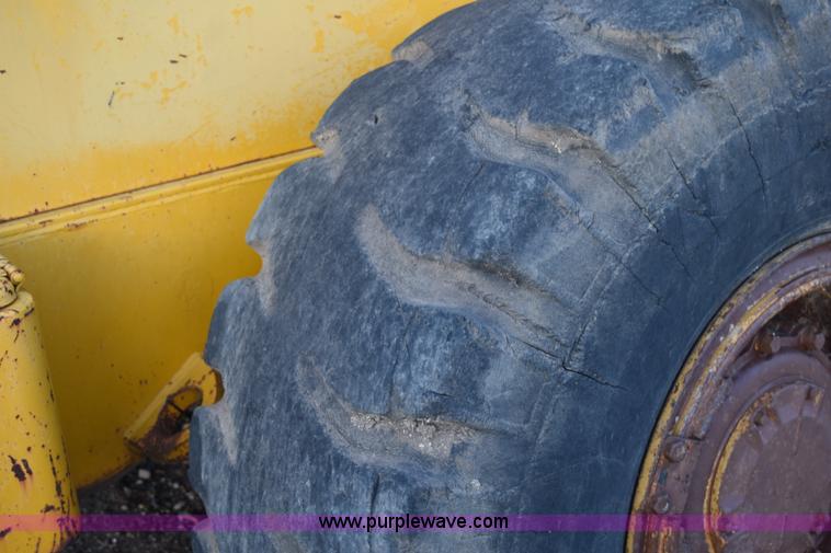 image for item K6066 1985 Caterpillar 936 wheel loader