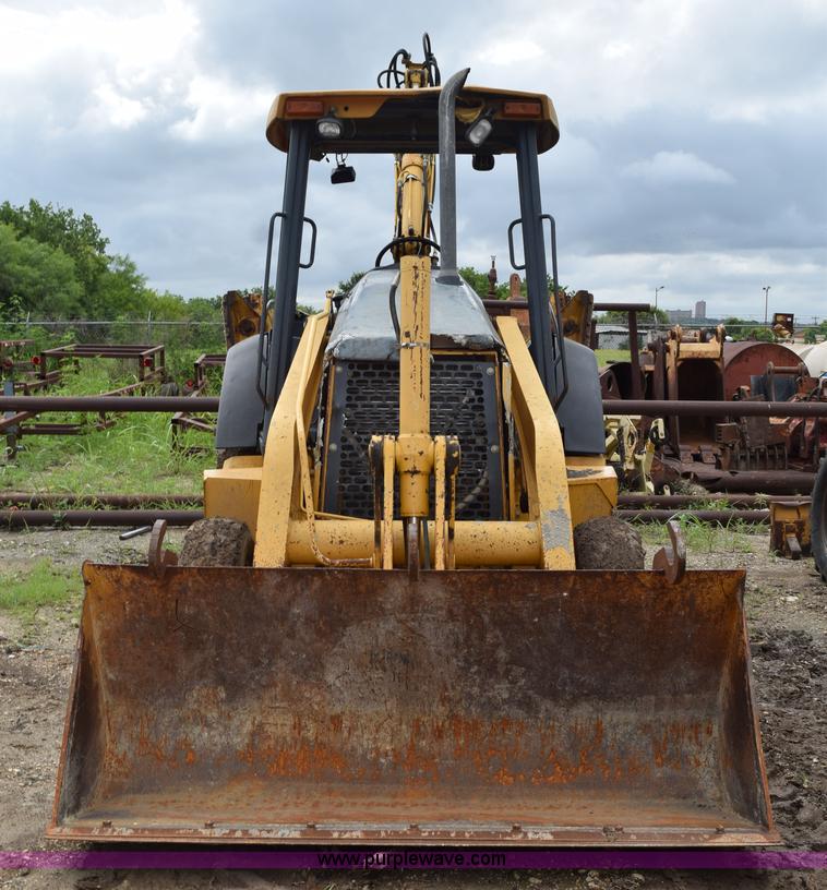 image for item K6068 2002 John Deere 310SG backhoe