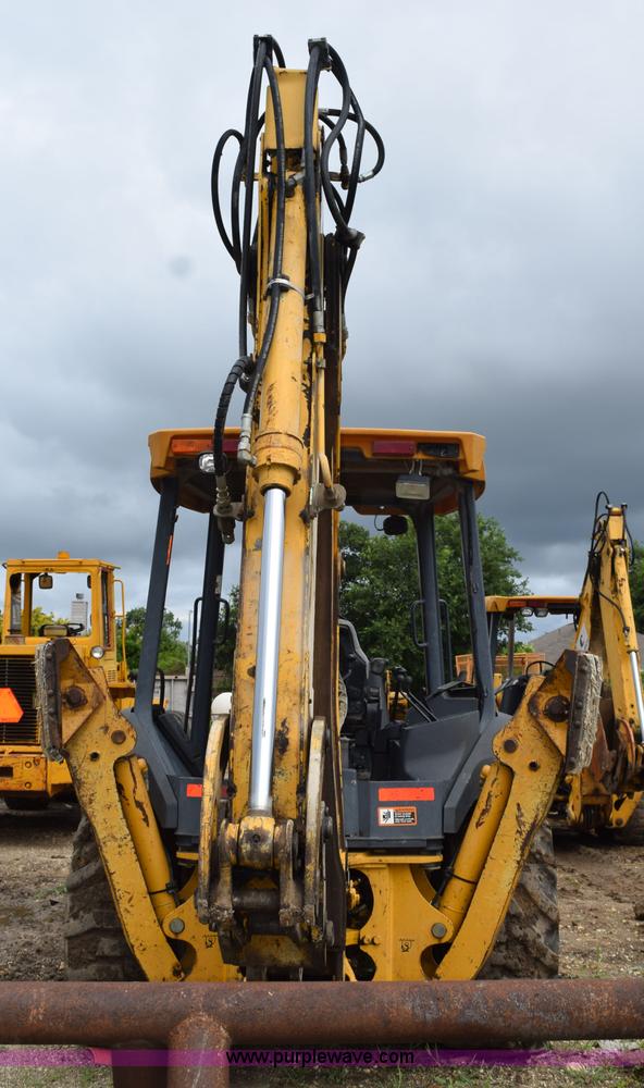 image for item K6068 2002 John Deere 310SG backhoe