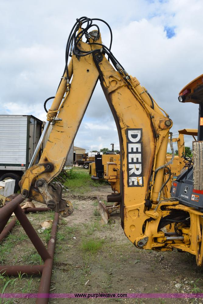 image for item K6068 2002 John Deere 310SG backhoe