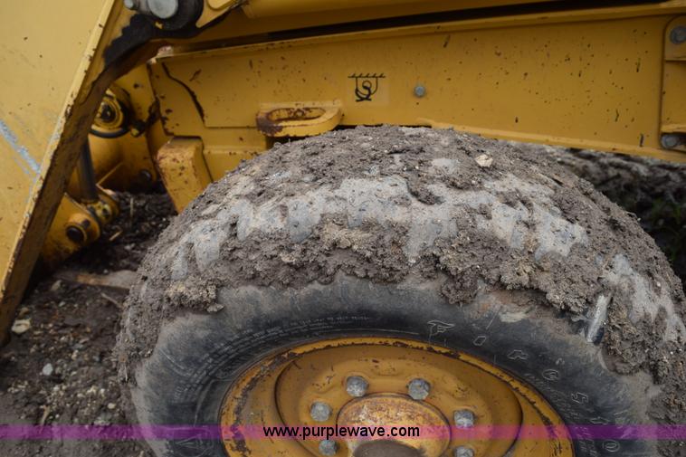 image for item K6068 2002 John Deere 310SG backhoe