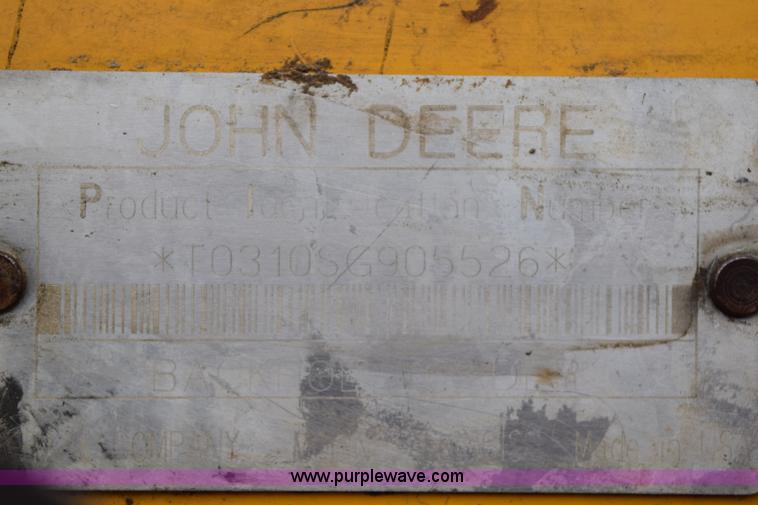 image for item K6068 2002 John Deere 310SG backhoe