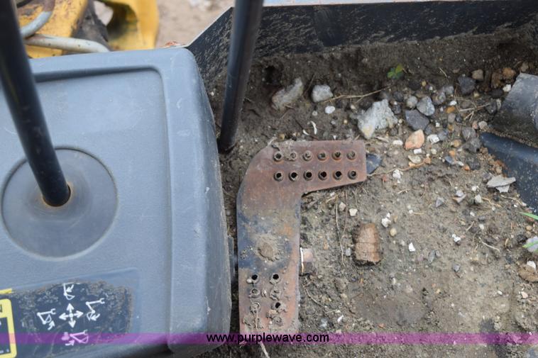 image for item K6069 2005 John Deere 310SG backhoe