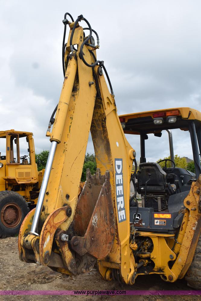 image for item K6069 2005 John Deere 310SG backhoe