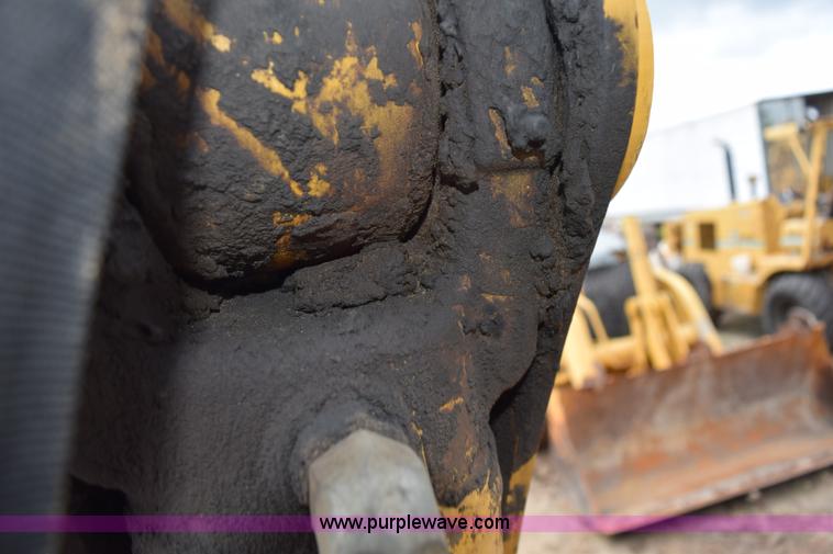 image for item K6069 2005 John Deere 310SG backhoe