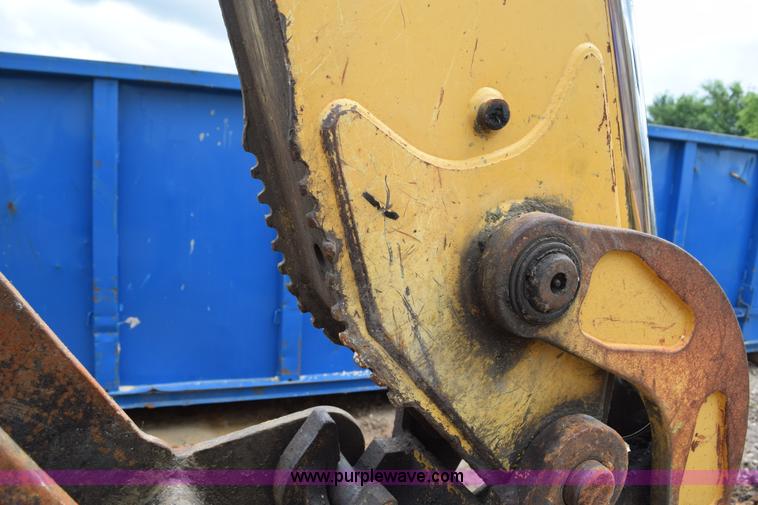 image for item K6069 2005 John Deere 310SG backhoe