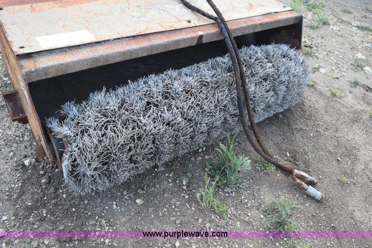 image for item K6070 Bobcat Sweeper 60 skid steer broom