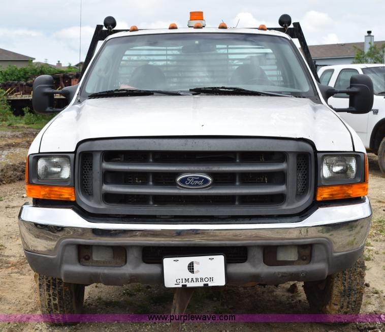image for item K6073 1999 Ford F450 flatbed truck