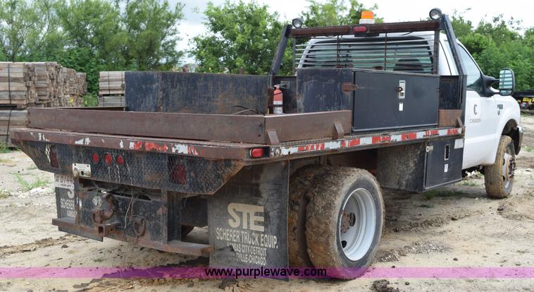 image for item K6073 1999 Ford F450 flatbed truck