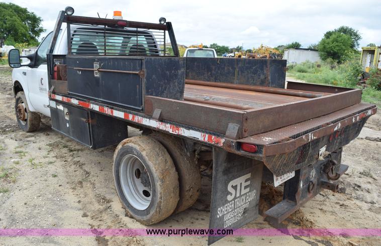 image for item K6073 1999 Ford F450 flatbed truck