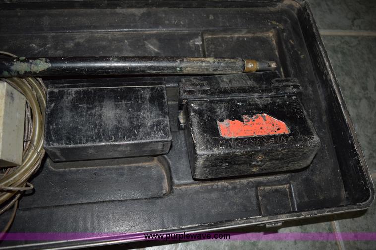 image for item K6082 Jeep Meter Spy 715