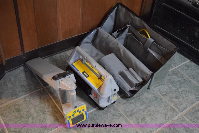 image for item K6083 Radio Detection pipe locator