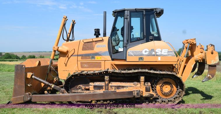 image for item K6095 2005 Case 1850K dozer