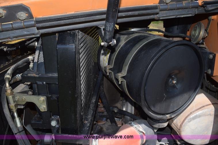 image for item K6095 2005 Case 1850K dozer