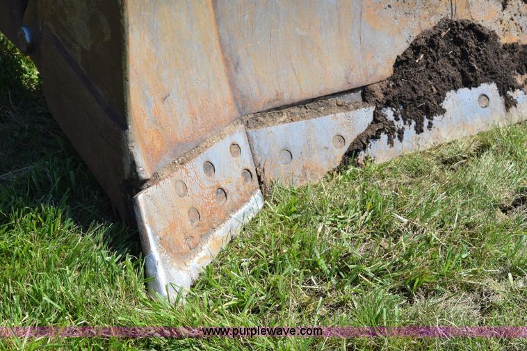 image for item K6095 2005 Case 1850K dozer