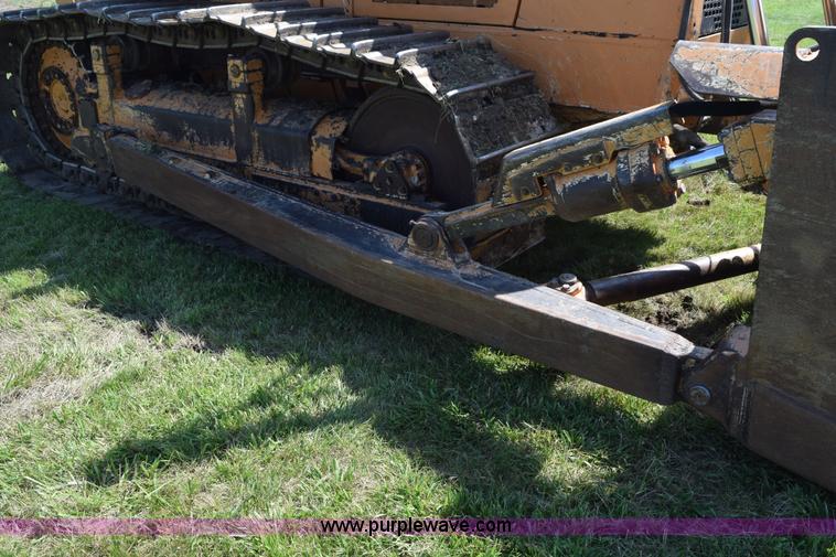 image for item K6095 2005 Case 1850K dozer