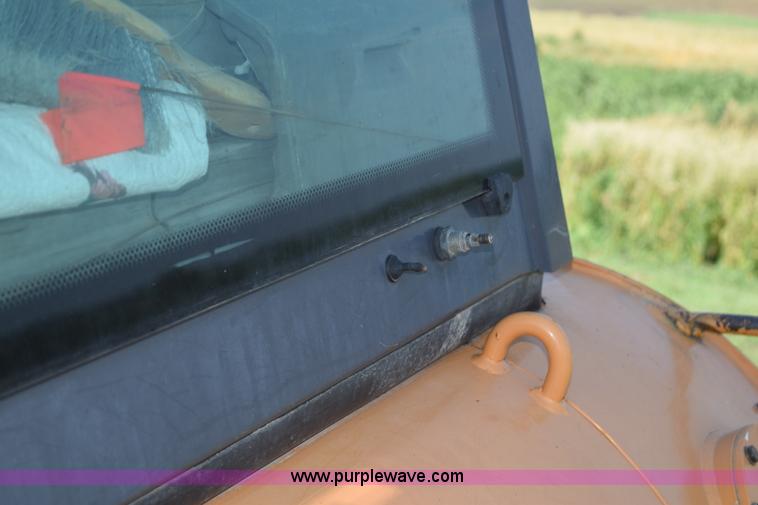 image for item K6095 2005 Case 1850K dozer