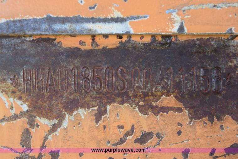 image for item K6095 2005 Case 1850K dozer