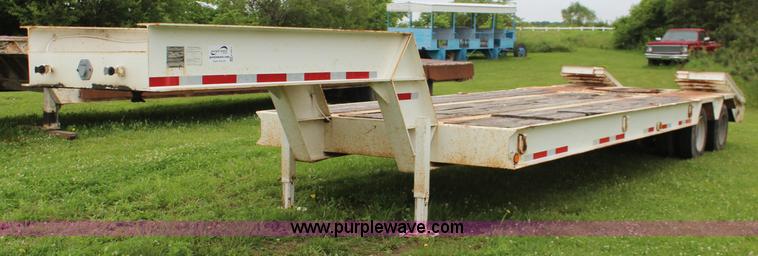image for item K6911 1997 Holden HLB36225 equipment trailer