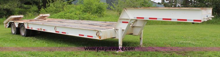 image for item K6911 1997 Holden HLB36225 equipment trailer