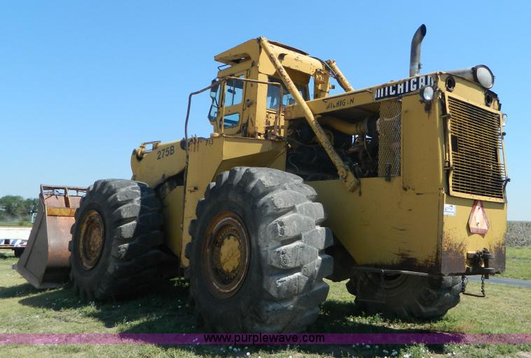 image for item K8116 Michigan 275B wheel loader