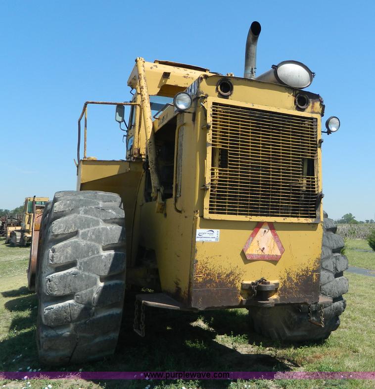 image for item K8116 Michigan 275B wheel loader