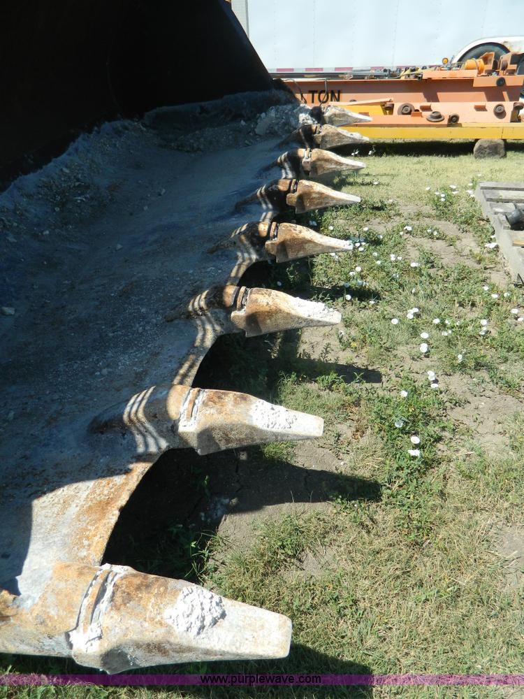 image for item K8116 Michigan 275B wheel loader